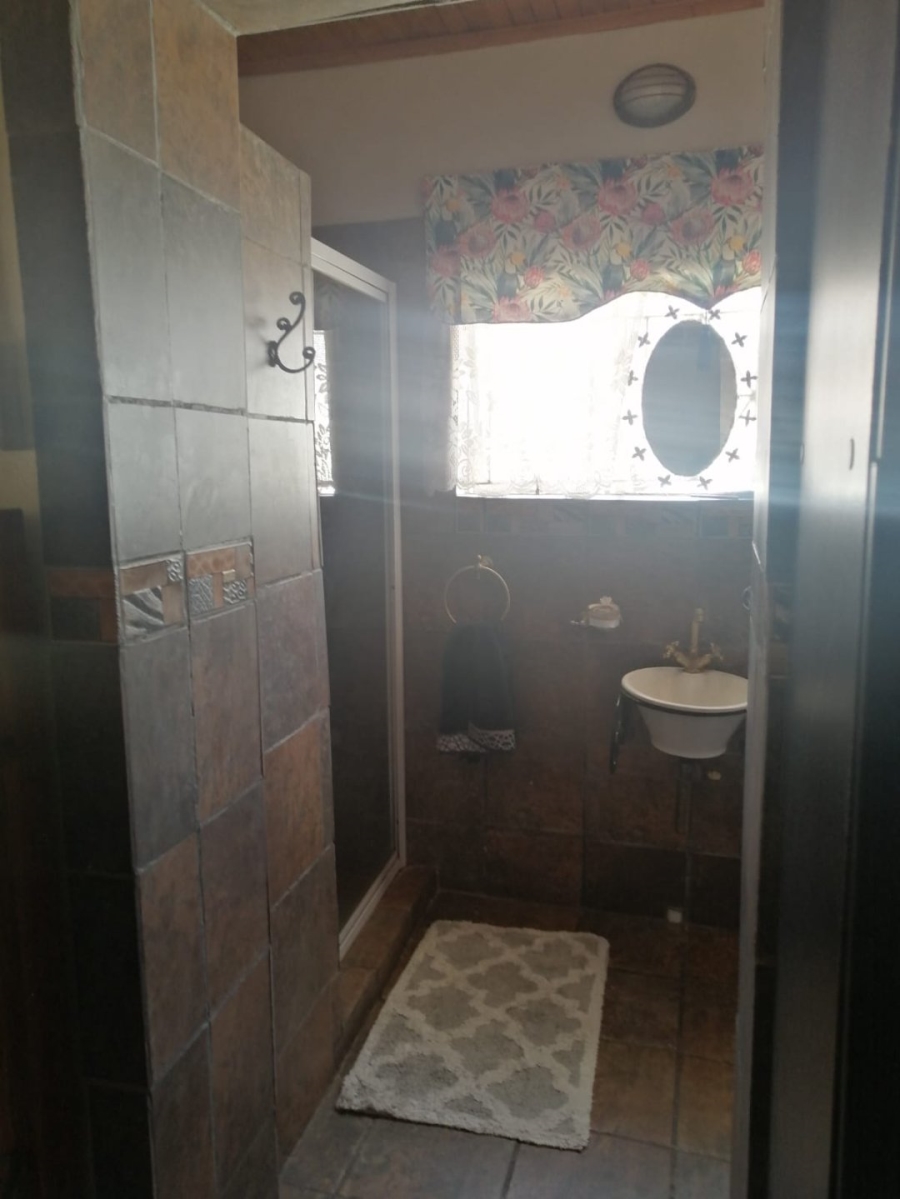 4 Bedroom Property for Sale in Frankfort Free State